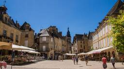 Hotel à l'achat vente à Sarlat-la-Canéda