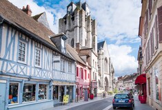 Hotel à vendre à Louviers