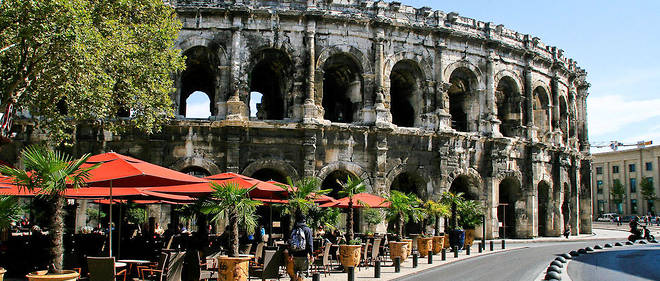 Hotel et gite à vendre à Nîmes