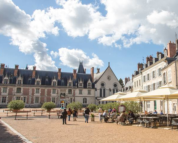 Cession hotel à Blois