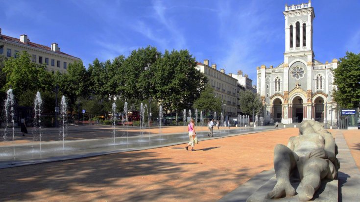 Vendre un hotel à Saint-Étienne